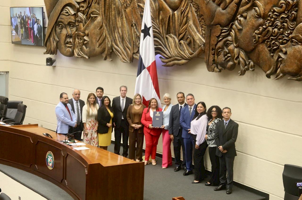 Gerente General del Instituto de Seguro Agropecuario fue ratificado por el Pleno de la Asamblea.