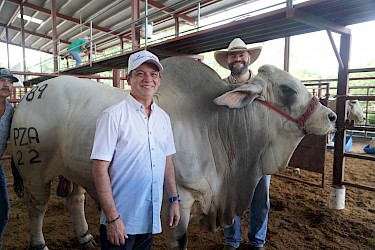 Participación en la XXXII Gran Subasta Anual de los Hermanos Motta, Boquerón, Chiriquí.