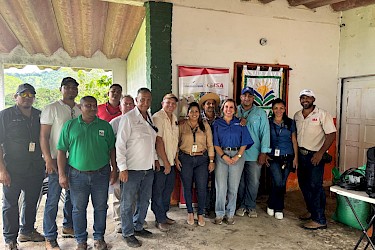 ISA, BDA y COPEG en jornada de conversatorios con productores colonenses.