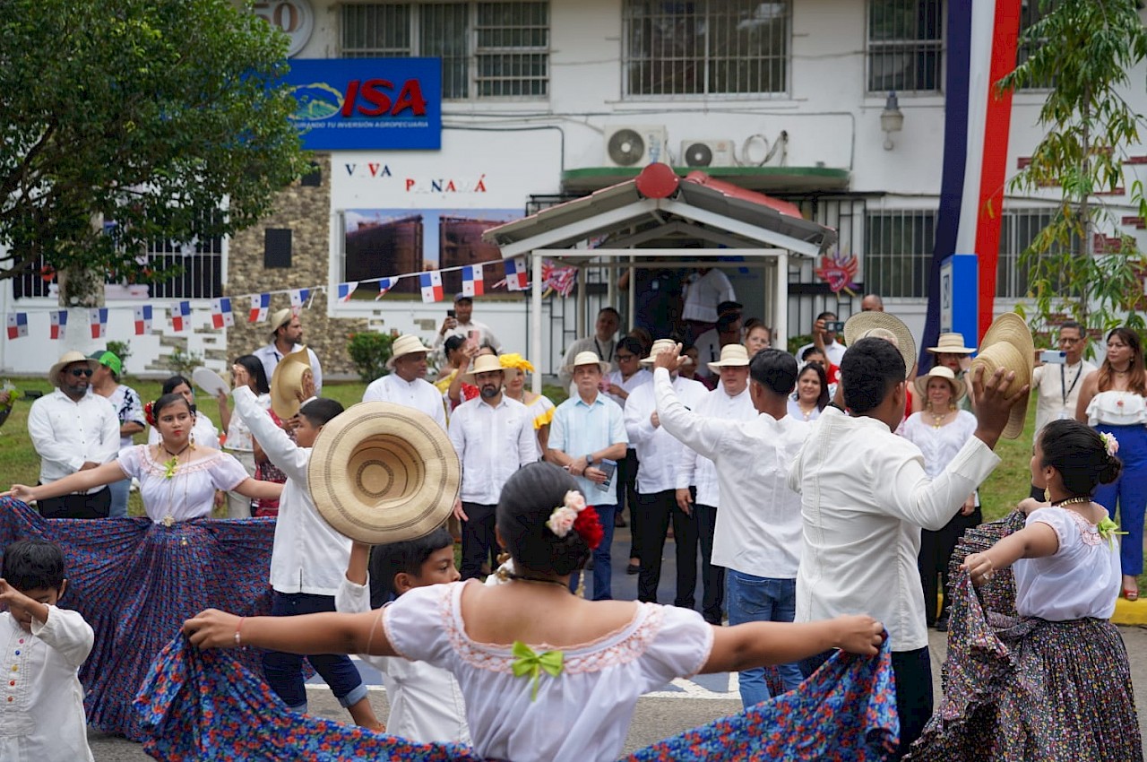 ISA y MIDA cierran el mes de la patria con actividades culturales.