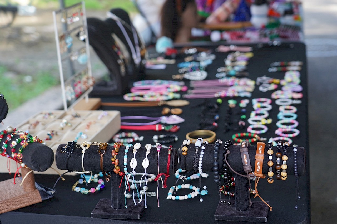 ISA realiza segunda feria de emprendedores.