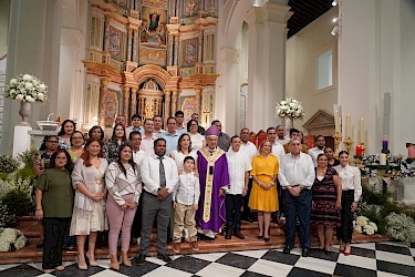 ISA celebra 50 años con una misa de acción de gracias.