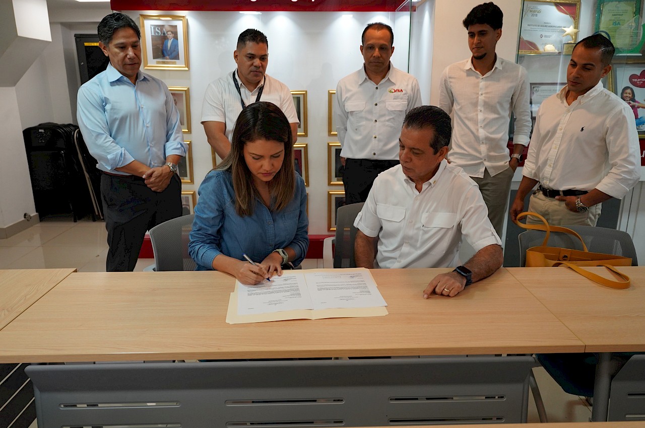 ISA firma orden de proceder para trabajos de mejora en su sede principal.