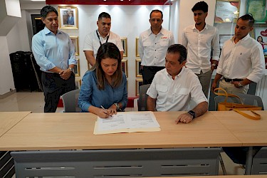 ISA firma orden de proceder para trabajos de mejora en su sede principal.