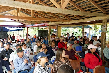 Productores fortalecen sus conocimientos en Día de Campo Agropecuario organizado por el ISA.
